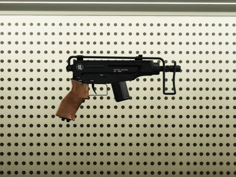 Compact SMG