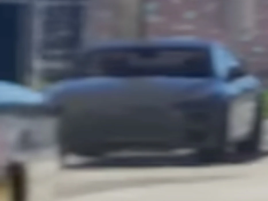 Omnis e-GT